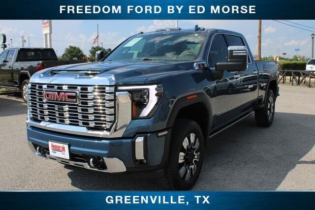 2024 GMC Sierra 2500HD Denali — photo 1 of 2
