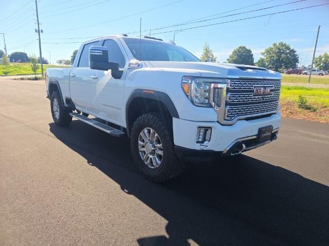 2020 GMC Sierra 2500HD Denali — photo 1 of 26