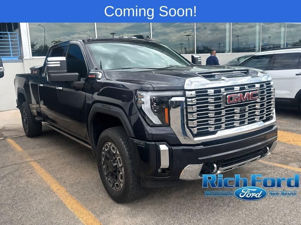 2024 GMC Sierra 2500HD Denali — photo 1 of 19