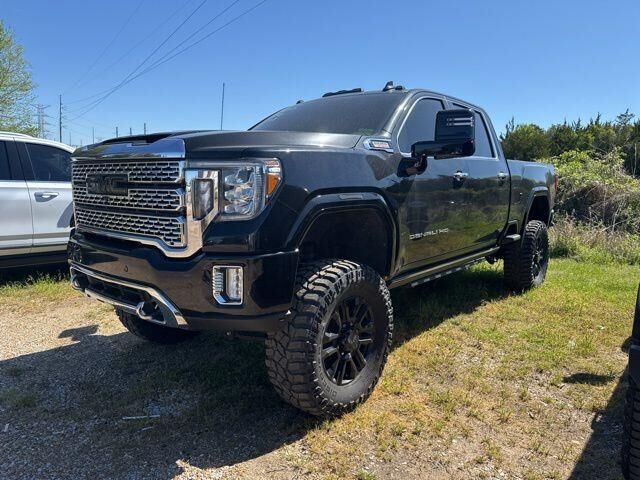 2023 GMC Sierra 2500HD Denali — photo 1 of 6