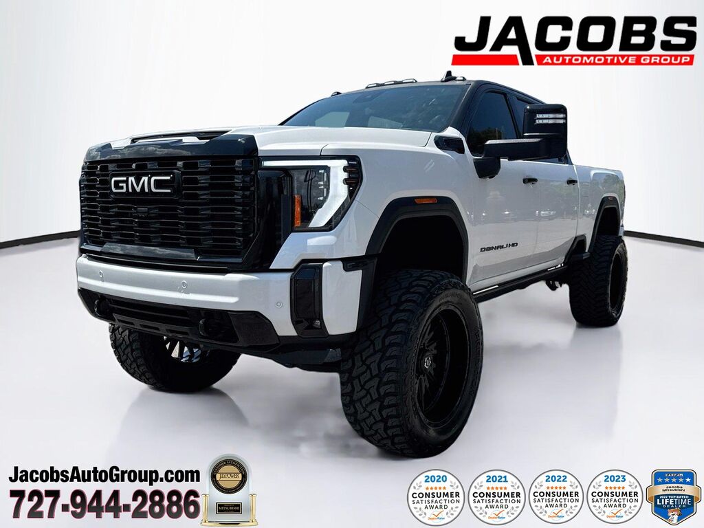 2024 GMC Sierra 2500HD Denali — photo 1 of 11