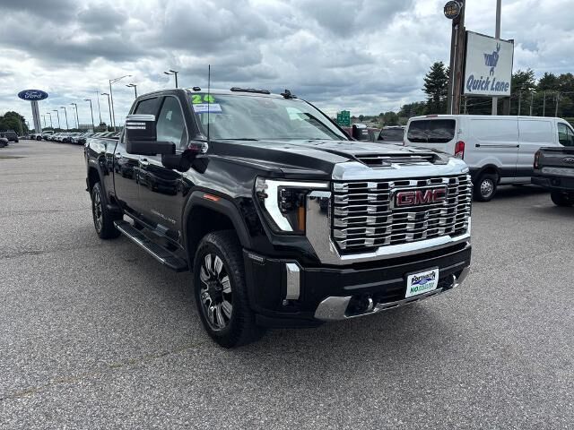 2024 GMC Sierra 2500HD Denali — photo 1 of 25