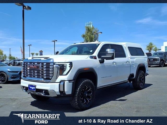 2024 GMC Sierra 2500HD Denali — photo 1 of 13
