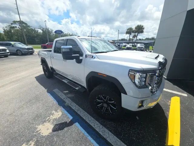 2020 GMC Sierra 2500HD Denali