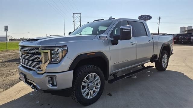 2022 GMC Sierra 2500HD Denali — photo 1 of 13