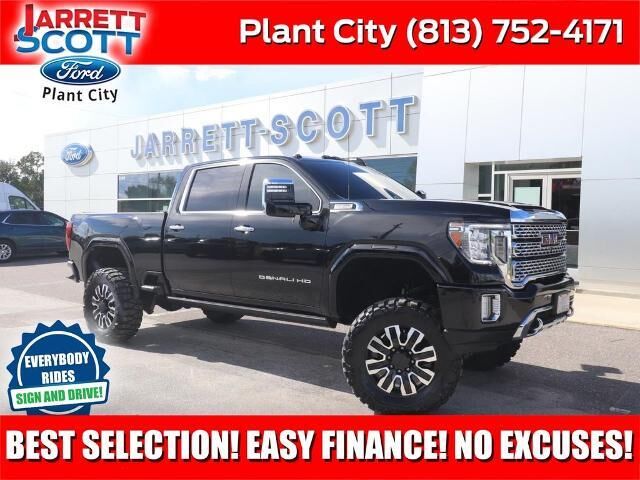 2021 GMC Sierra 2500HD Denali — photo 1 of 13