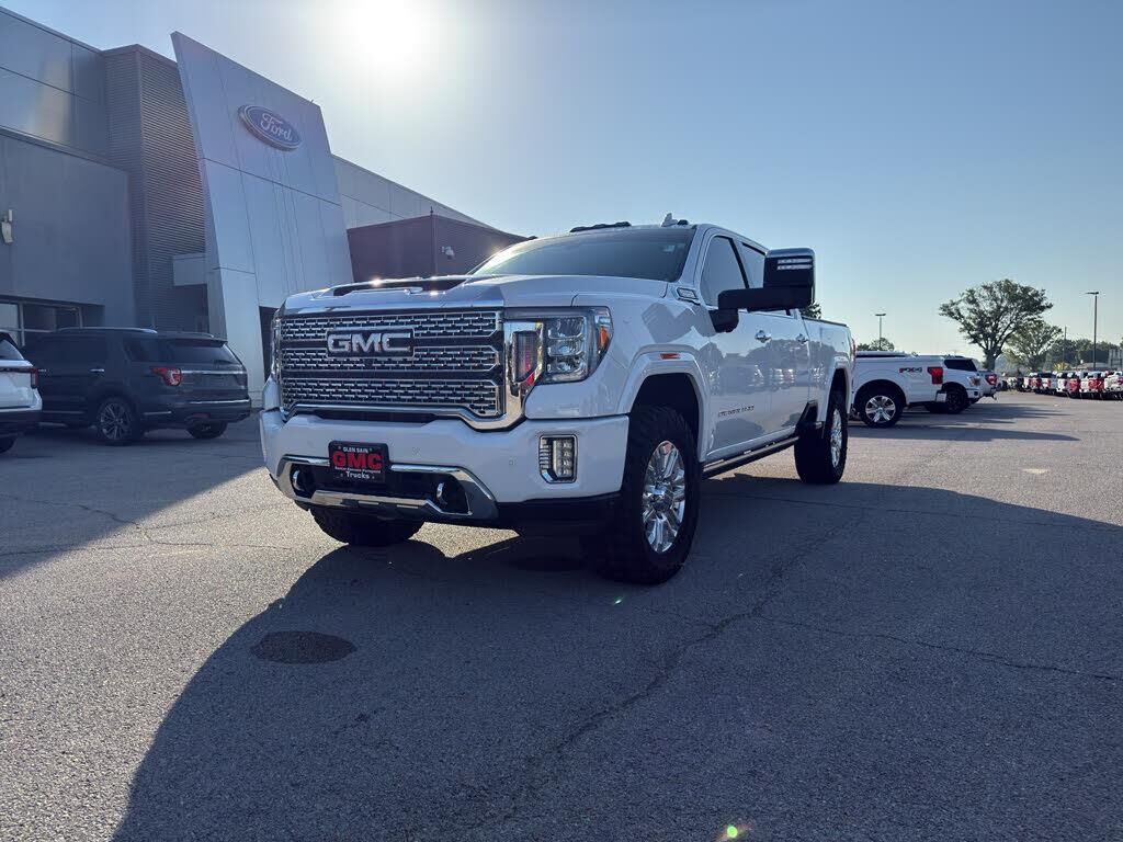 2022 GMC Sierra 2500HD Denali — photo 1 of 1