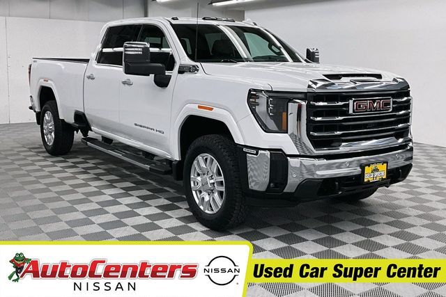 2024 GMC Sierra 3500HD SLT — photo 1 of 12