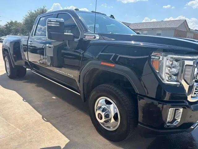 2023 GMC Sierra 3500HD Denali