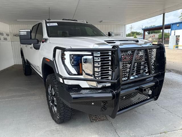 2024 GMC Sierra 3500HD Denali — photo 1 of 13