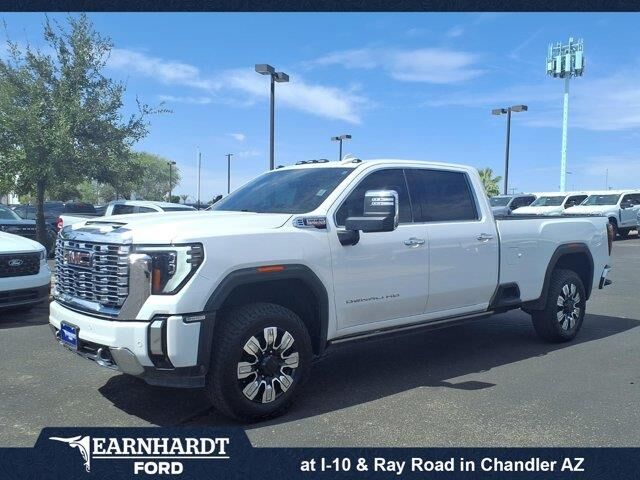 2024 GMC Sierra 3500HD Denali — photo 1 of 13