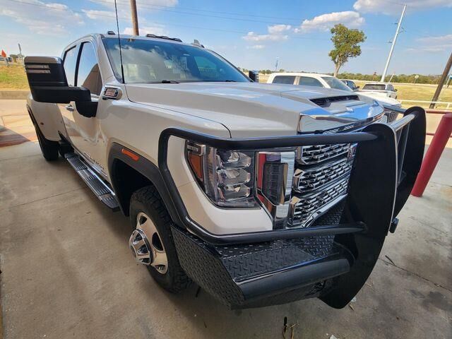 2020 GMC Sierra 3500HD Denali — photo 1 of 16