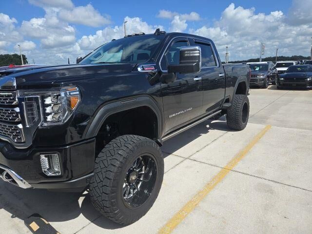 2022 GMC Sierra 3500HD Denali