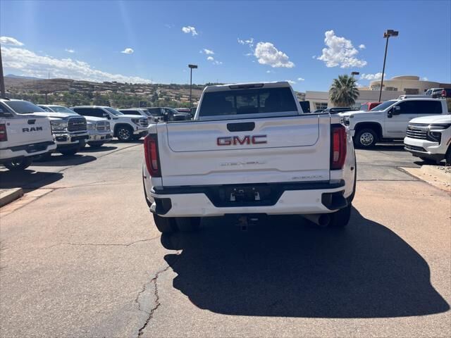 2023 GMC Sierra 3500HD Denali