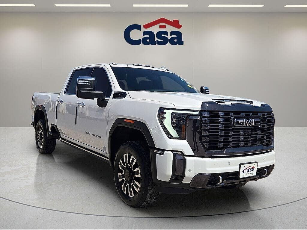 2024 GMC Sierra 2500HD Denali Ultimate — photo 1 of 14