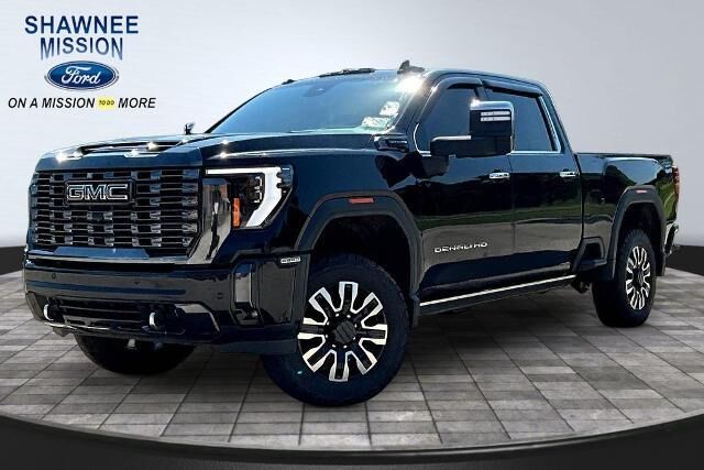 2024 GMC Sierra 2500HD Denali Ultimate — photo 1 of 13