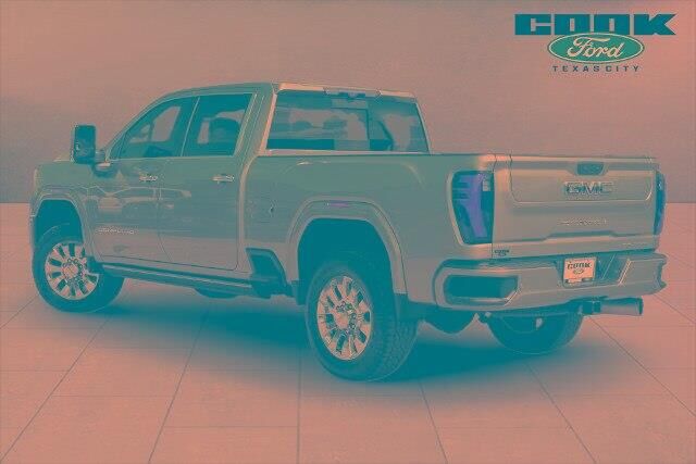 2024 GMC Sierra 2500HD Denali Ultimate — photo 1 of 1
