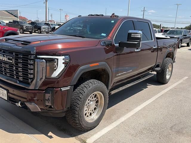 2024 GMC Sierra 2500HD Denali Ultimate — photo 1 of 1