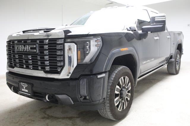 2024 GMC Sierra 2500HD Denali Ultimate — photo 1 of 13
