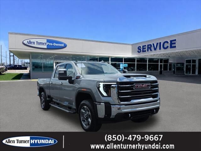 2025 GMC Sierra 2500HD SLT — photo 1 of 13