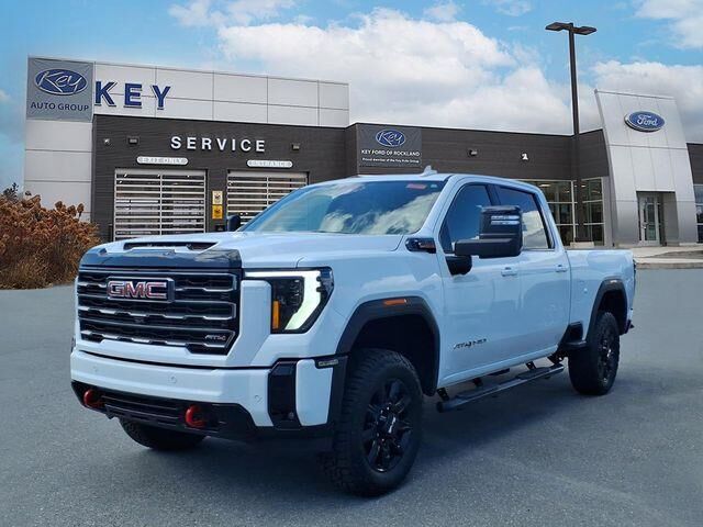 2025 GMC Sierra 2500HD AT4 — photo 1 of 2