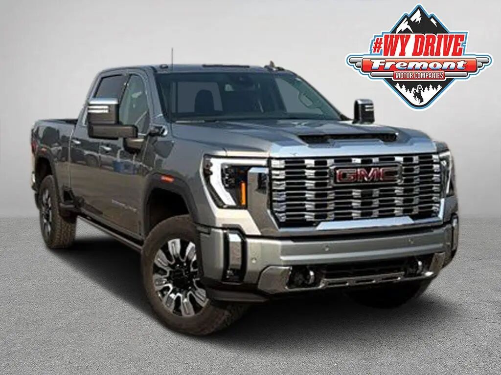 2025 GMC Sierra 2500HD Denali — photo 1 of 26