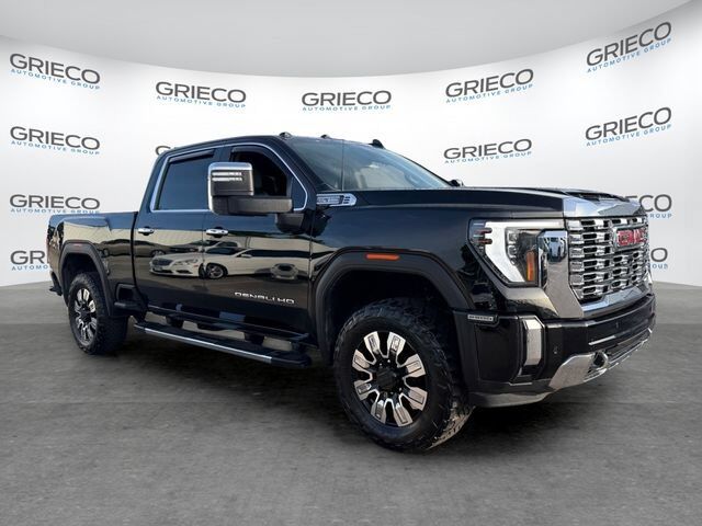 2025 GMC Sierra 2500HD Denali — photo 1 of 37