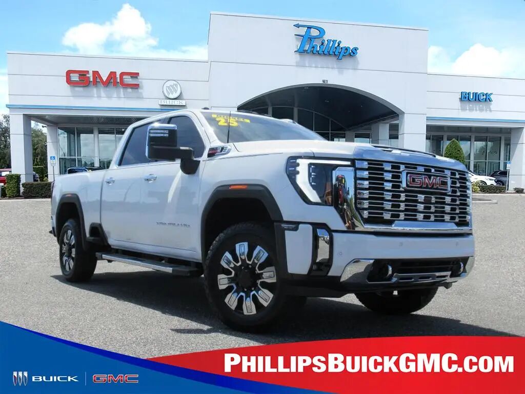 2025 GMC Sierra 2500HD Denali — photo 1 of 14