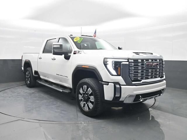 2025 GMC Sierra 2500HD Denali — photo 1 of 26