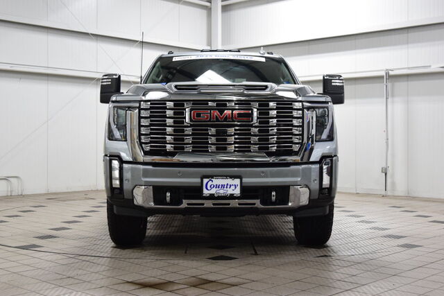 2025 GMC Sierra 2500HD Denali