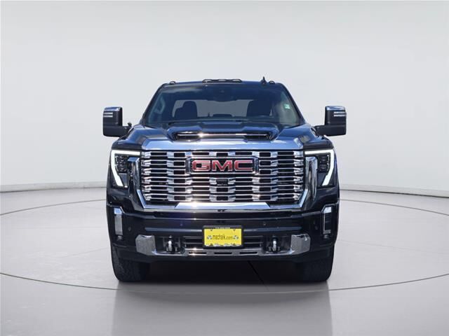 2025 GMC Sierra 2500HD Denali — photo 1 of 54