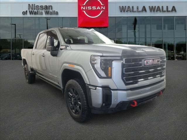 2025 GMC Sierra 3500HD AT4