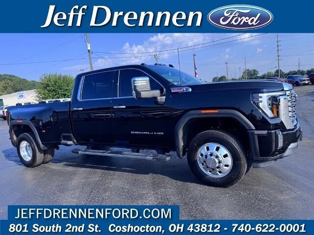2026 GMC Sierra 3500HD Denali — photo 1 of 13