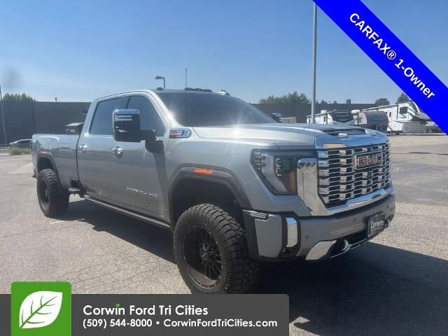 2025 GMC Sierra 3500HD Denali — photo 1 of 3