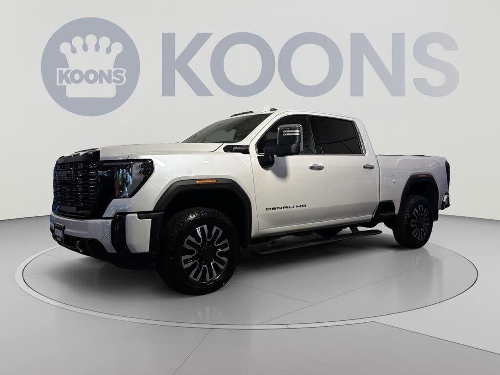 2025 GMC Sierra 2500HD Denali Ultimate — photo 1 of 1