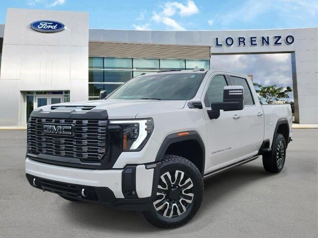 2025 GMC Sierra 2500HD Denali Ultimate — photo 1 of 3