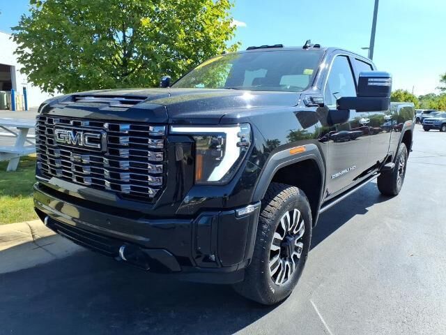 2025 GMC Sierra 2500HD Denali Ultimate — photo 1 of 25