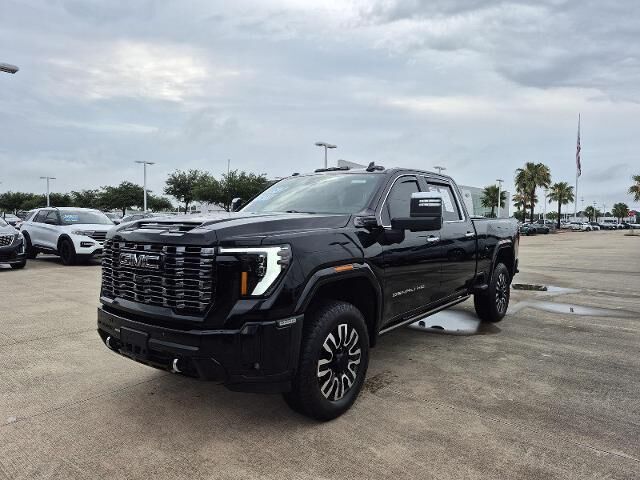 2025 GMC Sierra 2500HD Denali Ultimate — photo 1 of 13