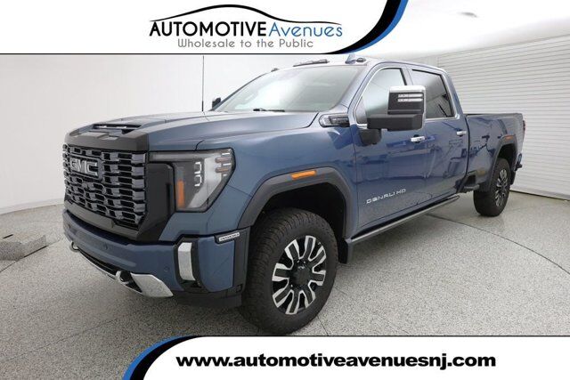 2025 GMC Sierra 3500HD Denali Ultimate