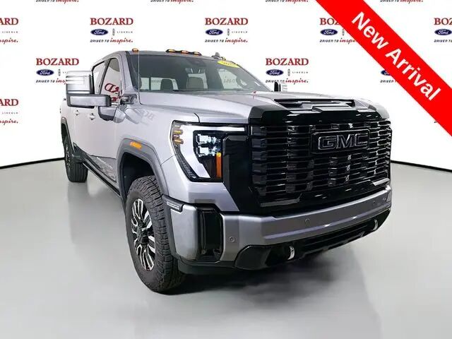 2025 GMC Sierra 3500HD Denali Ultimate — photo 1 of 12