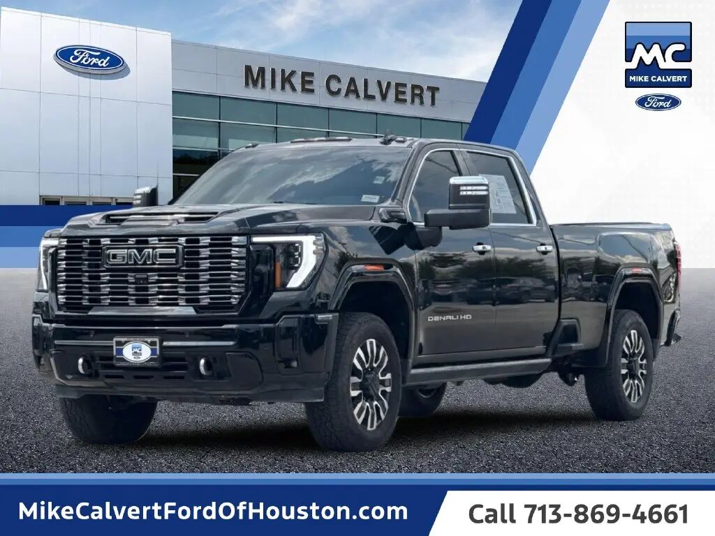 2025 GMC Sierra 3500HD Denali Ultimate — photo 1 of 13