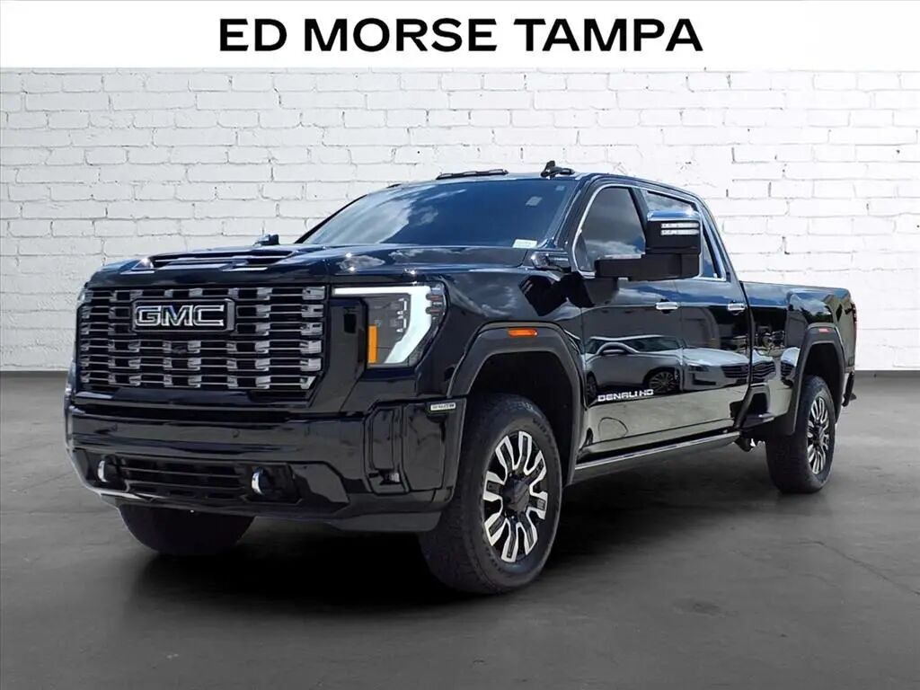 2025 GMC Sierra 3500HD Denali Ultimate — photo 1 of 13