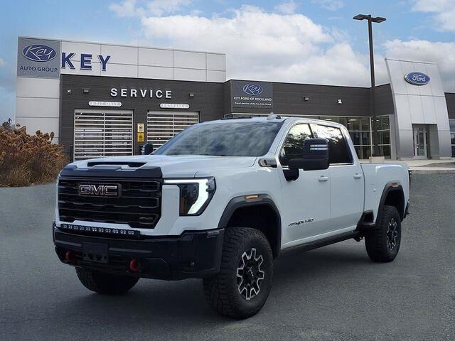 2025 GMC Sierra 2500HD AT4X — photo 1 of 2
