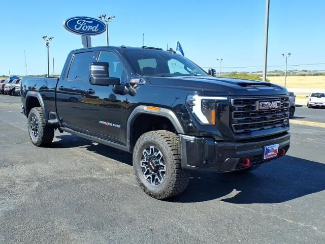 2025 GMC Sierra 2500HD AT4X