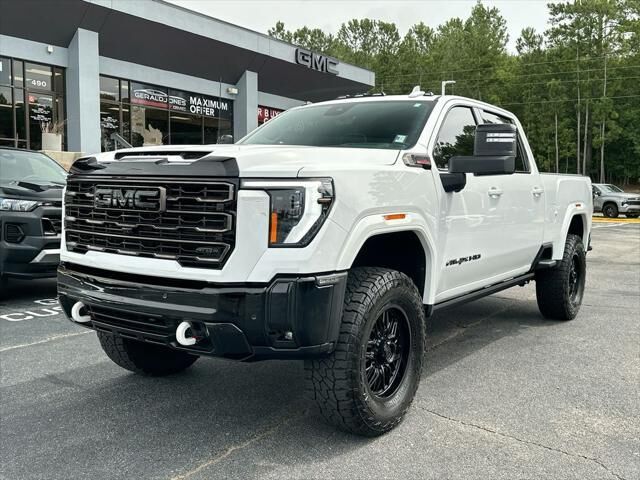 2025 GMC Sierra 2500HD AT4X — photo 1 of 13