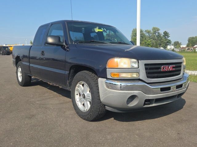 2005 GMC Sierra 1500 Work Truck