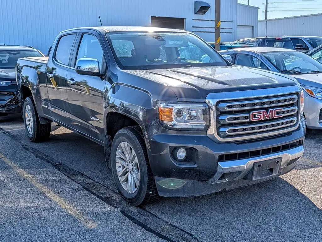 2016 GMC Canyon SLT — photo 1 of 4