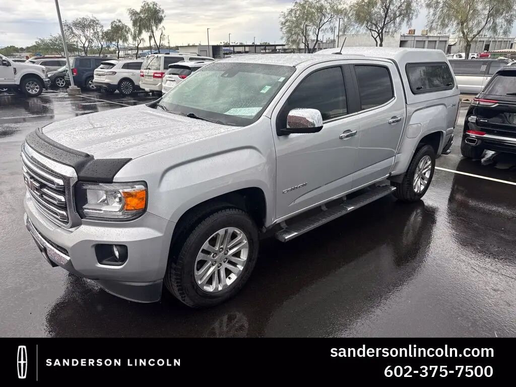 2019 GMC Canyon SLT — photo 1 of 2
