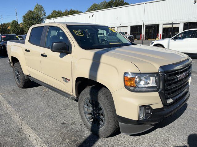 2022 GMC Canyon 4WD AT4 w/Leather