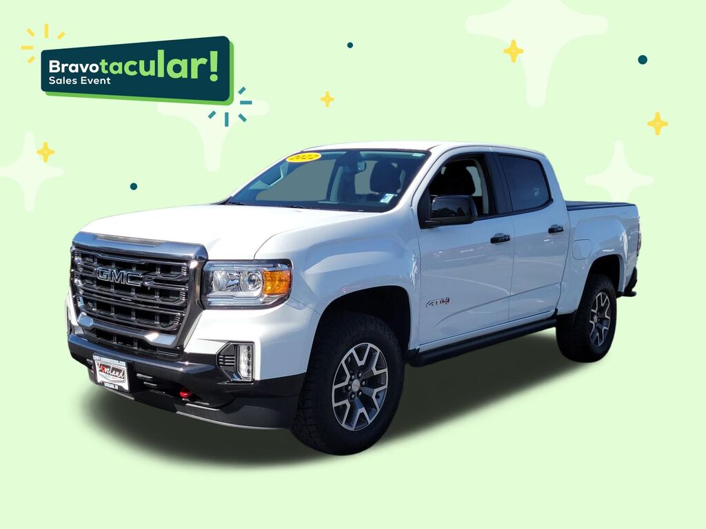 2022 GMC Canyon 4WD AT4 w/Leather — photo 1 of 7